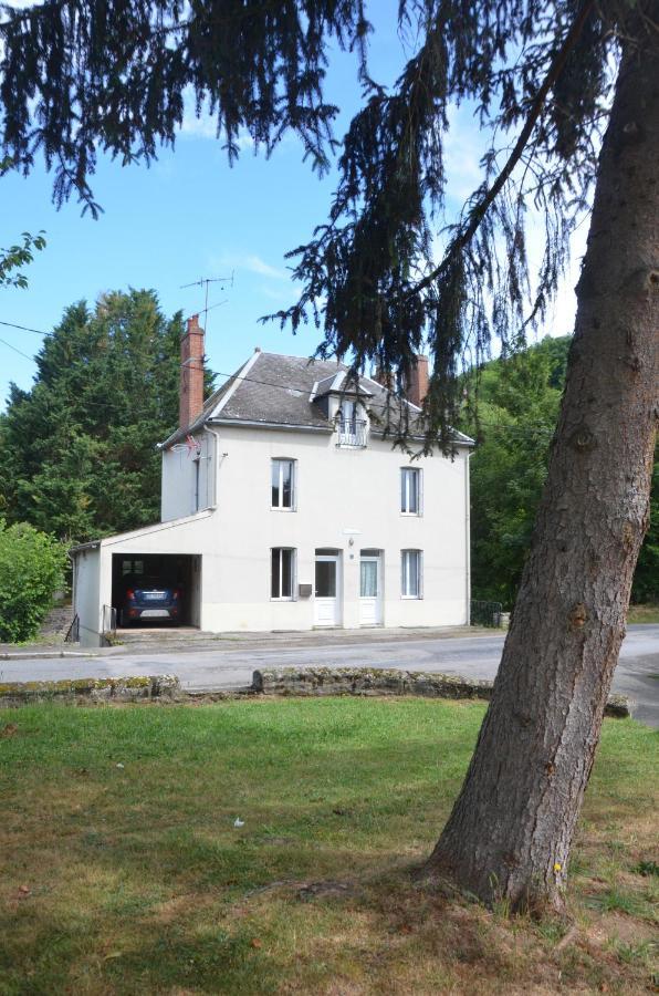 Studio "Au Bord De L'Eau" 2 Chambon-sur-Voueize Екстериор снимка