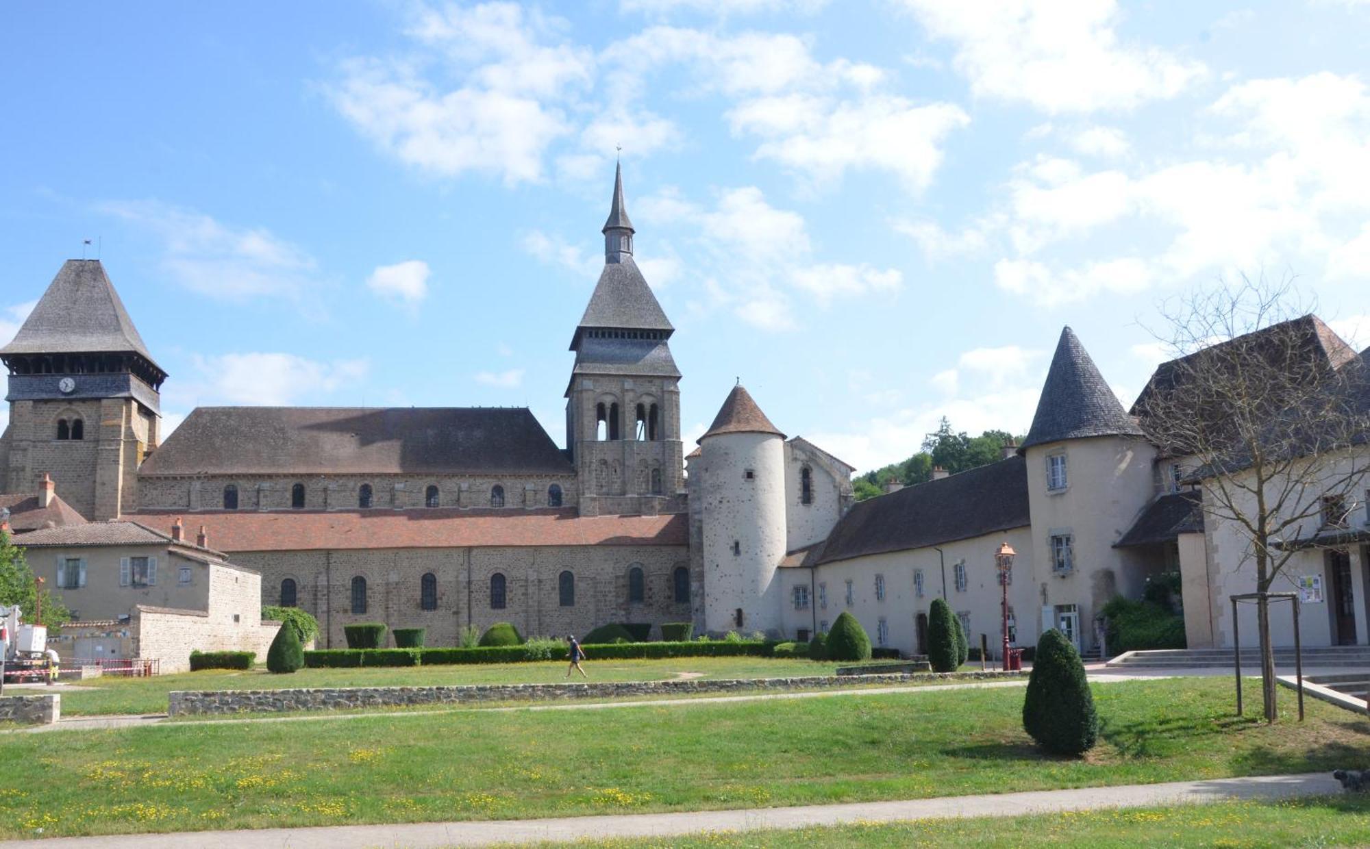 Studio "Au Bord De L'Eau" 2 Chambon-sur-Voueize Екстериор снимка